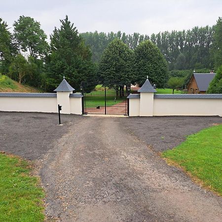 Adorable Maison D'Hotes Bordee D'Etangs Au Calme. Grandcourt  Exterior photo